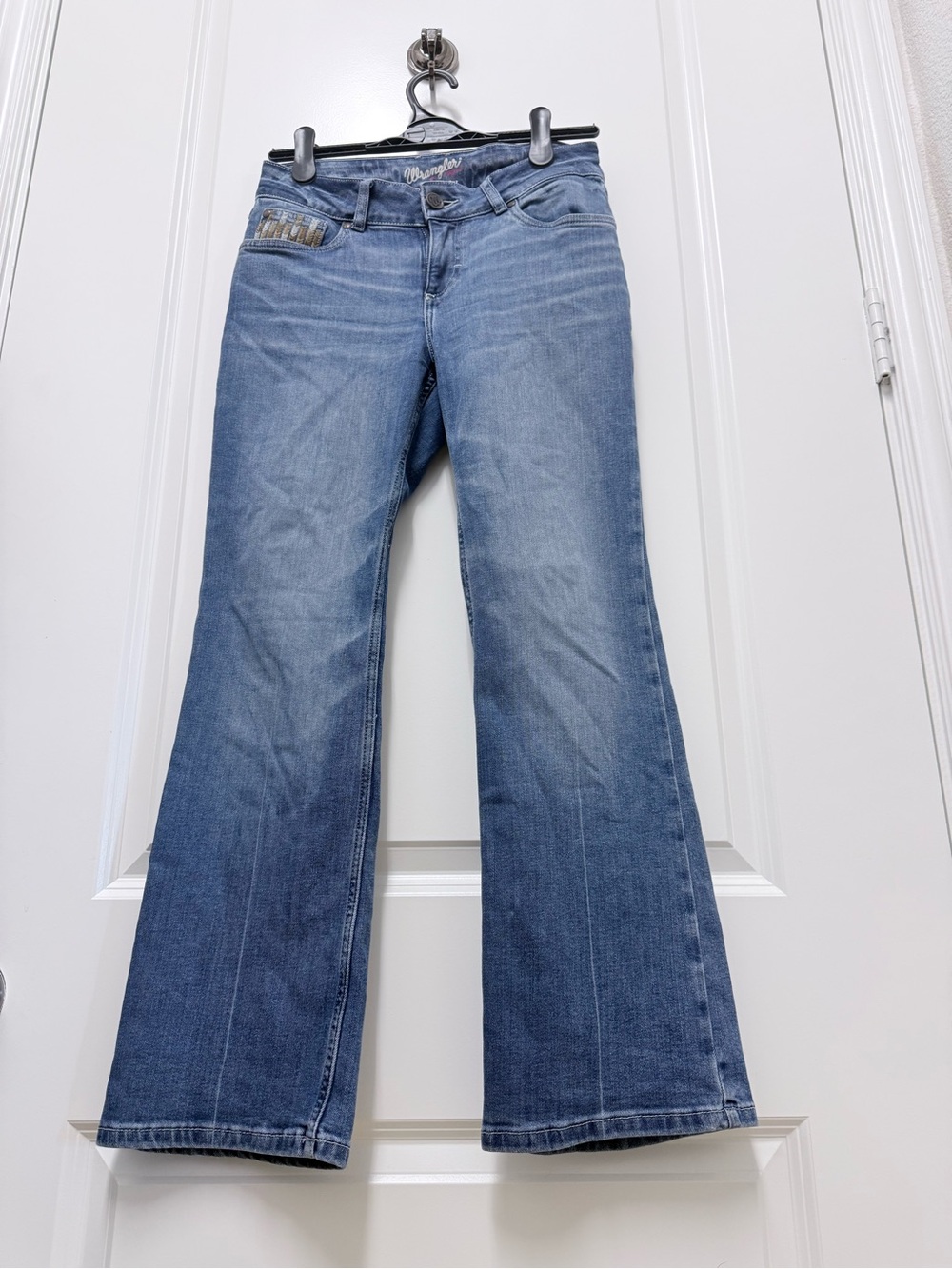 Wrangler Women's Medium Blue Flare Jeans